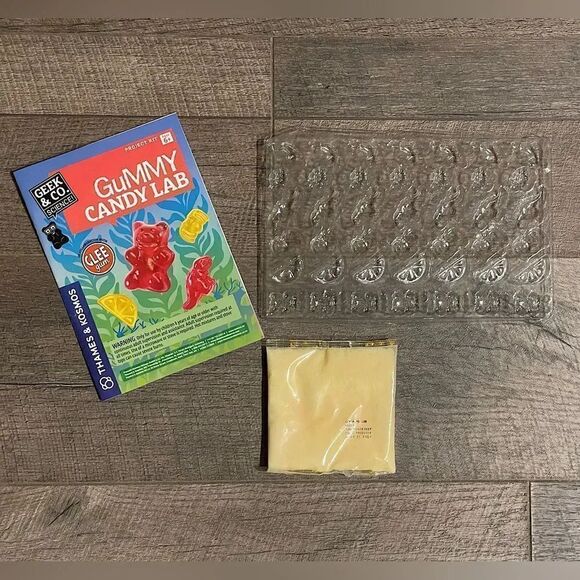 Geek & Co. Other - Geek & Co. Gummy Candy Lab Mold, Lemon Flavored Sugar Mix & Instruction Manual.